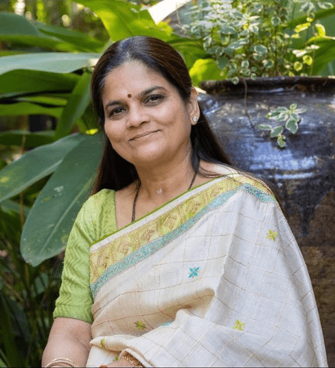 Devaki Pandit Age, Net Worth, Husband, Biography