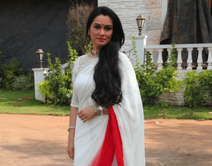 Padmini Kolhapure Networth