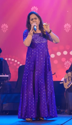 Bela Shende height